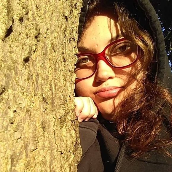 Meet your Posher, Ashley - Picture 1 of 1